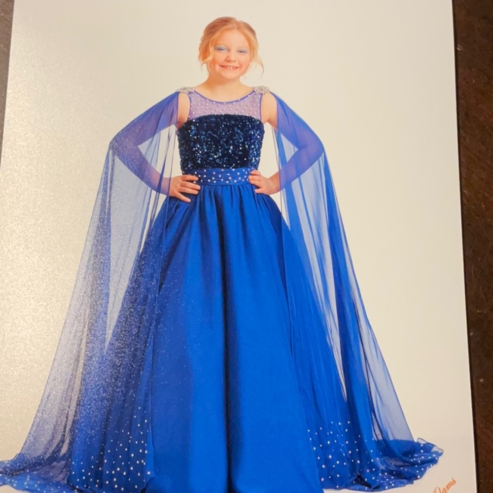 Pageant dress